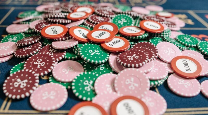 Crypto Poker vs Traditional Poker: The Ultimate 2026 Comparison