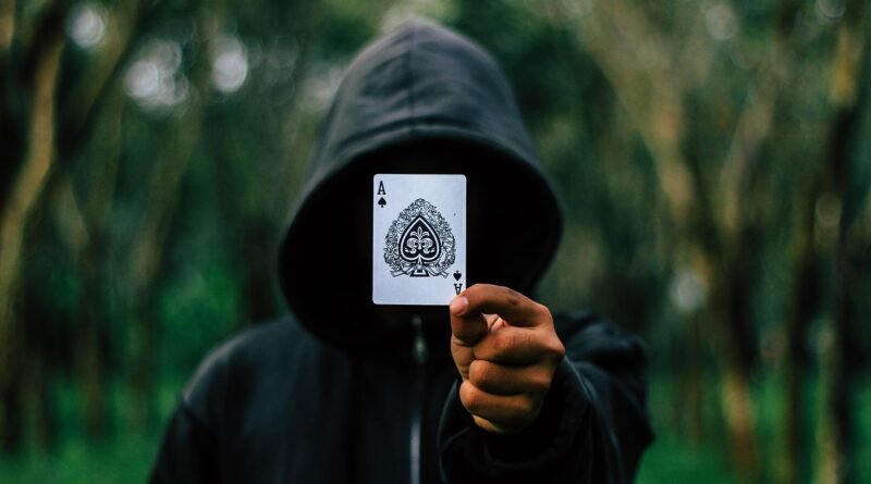 Crypto Poker vs Traditional Poker: The Ultimate Face-Off